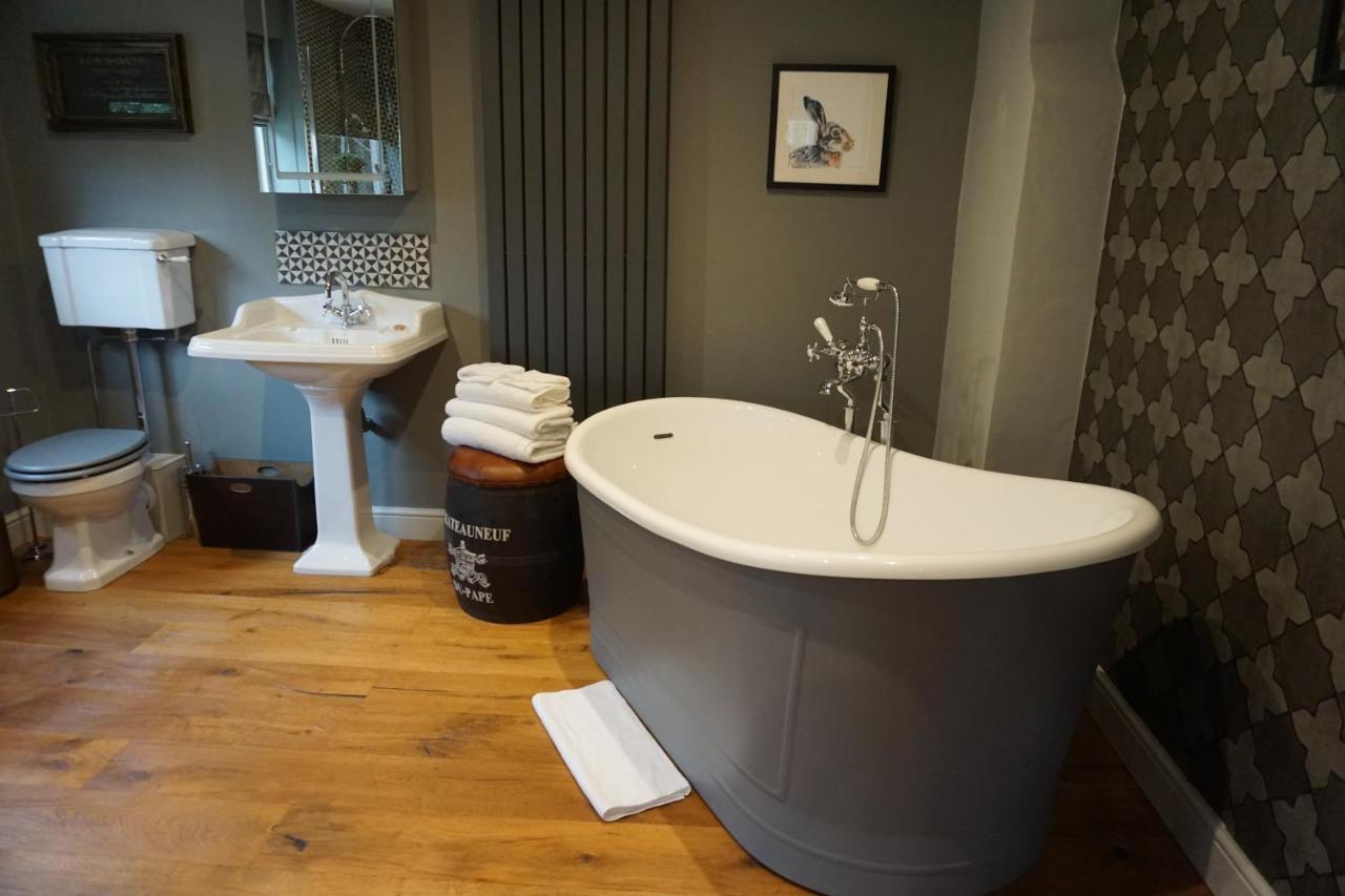 The Tickled Trout Inn Bilton-In-Ainsty York Kültér fotó